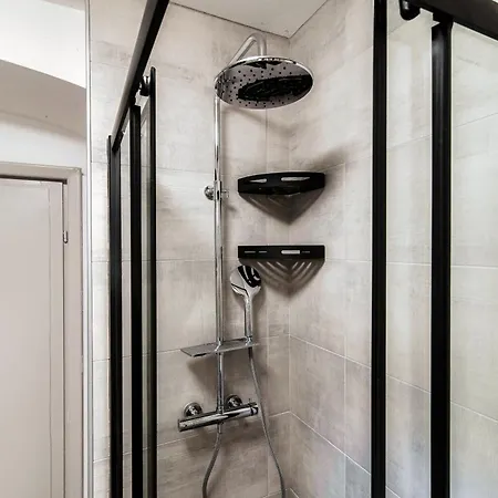 Apartment One Love - By Myhomeincomo Laglio